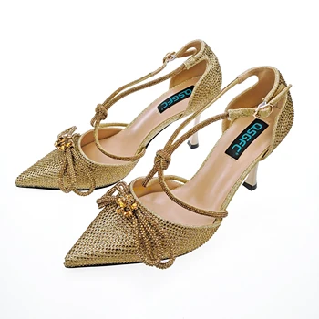 QSGFC2023 Удобные и элегантные женские босоножки золотистого цвета с бриллиантовой бабочкой, повседневные и универсальные роскошные туфли на высоком каблуке