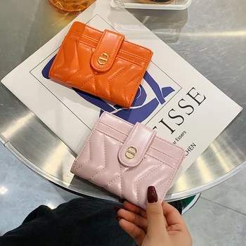 Маленькая женская короткая сумочка, новая корейская версия простого складного кошелька, вышитая ромбовидной решеткой, тонкая сумка для карт с пряжкой, роскошная